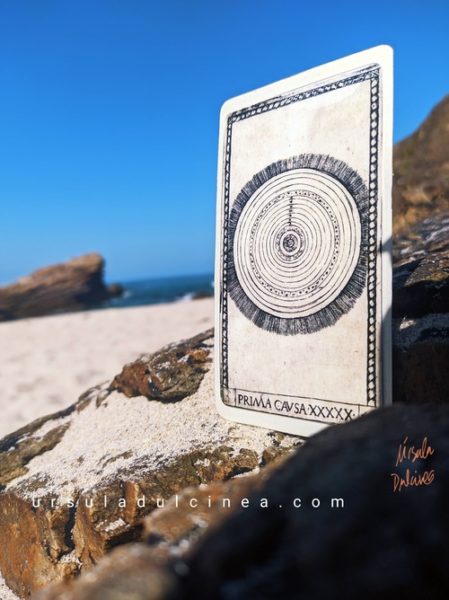 carta prima causa tarot de mantegna en la playa